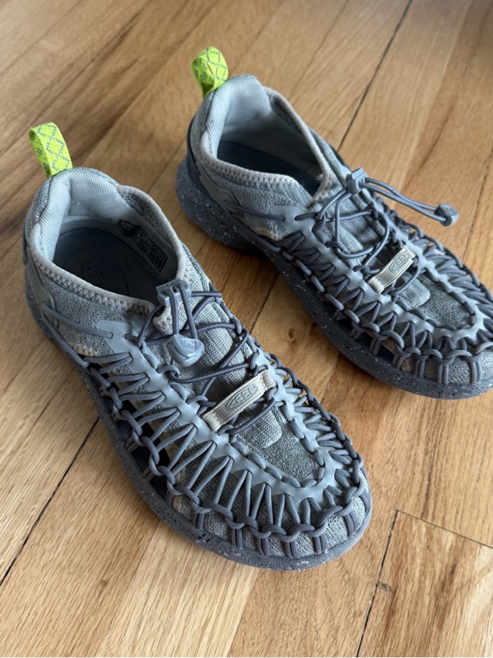 KEEN Uneek SNK Woven Bungee Sneakers